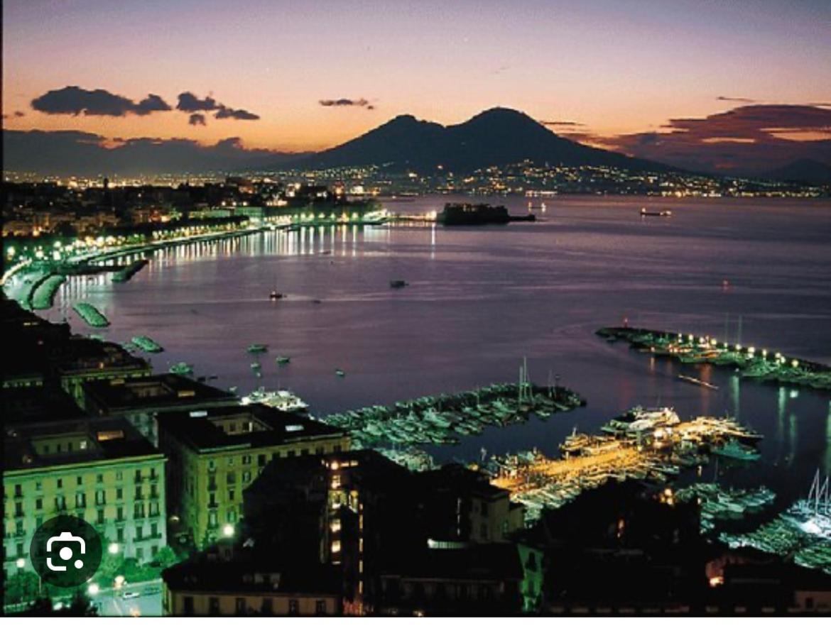 Sunny Charme Apartment Naples
